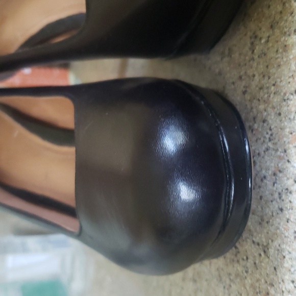 CLARKS Women's Artisan Black High Heels Sz. 8.5 - Picture 2 of 8